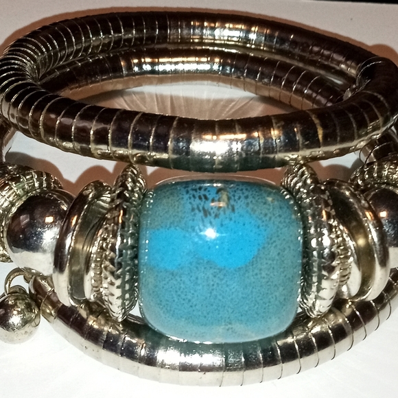 Vintage Bohemian Blue Cubed Big Silver Coil Wrap Around Dangle Bangle Bracelet - Picture 7 of 12
